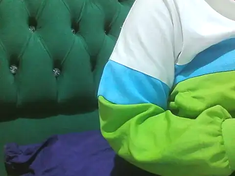 Sexy Riri online show from 09-18-25, 11:51