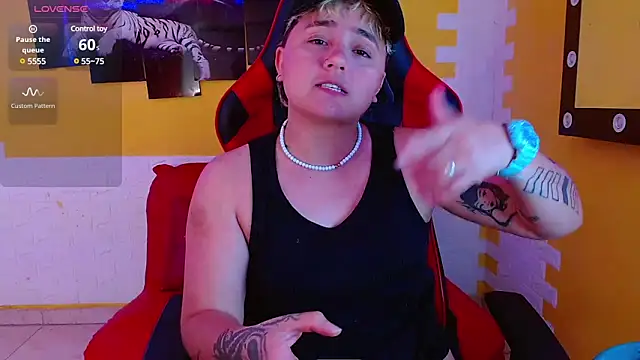 isabeautyx19 online show from 03-10-25, 02:50