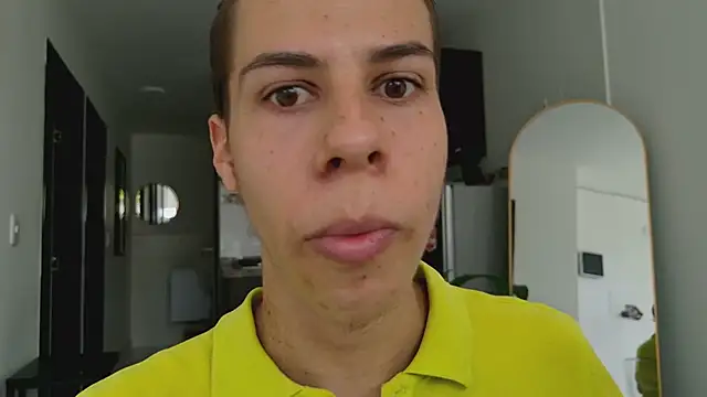 Snapshot of grey___27 chatting on 03-13-25, 03:28 grey 27 online show from 03-13-25, 03:28