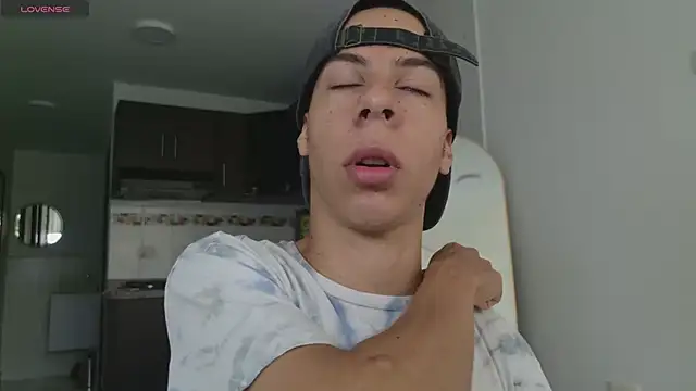 grey   27 online show from 02-27-26, 11:32