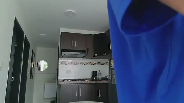 grey   27 online show from 05-11-26, 04:04
