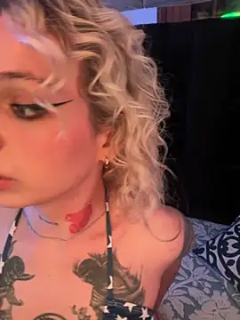 Bonnie vega online show from 09-19-25, 09:48