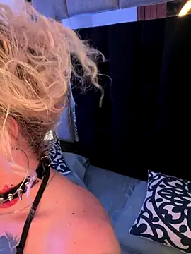 Bonnie vega online show from 10-18-25, 12:57