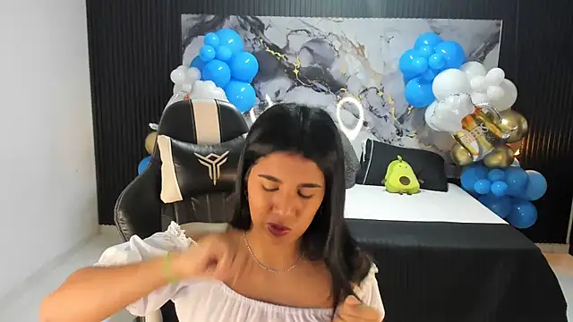 Ivy 16 online show from 09-23-25, 11:57