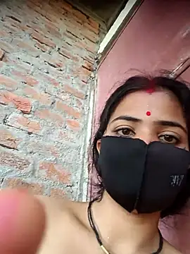 Snapshot of Mamta_Chaterjee chatting on 11-02-25, 03:42 Mamta Chaterjee online show from 11-02-25, 03:42