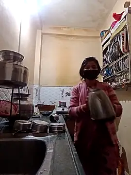 Snapshot of Mamta_Chaterjee chatting on 11-29-25, 01:41 Mamta Chaterjee online show from 11-29-25, 01:41