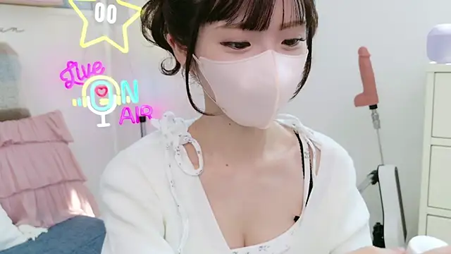 -minami- online show from 03-09-25, 03:43