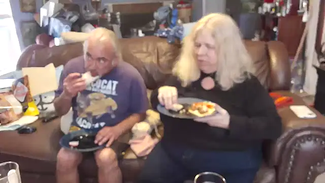 PincheDave4u online show from 03-04-25, 09:22