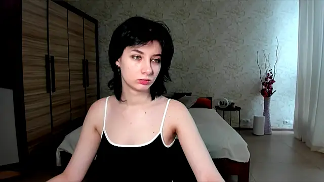 JulisSweet online show from 01-25-25, 07:38