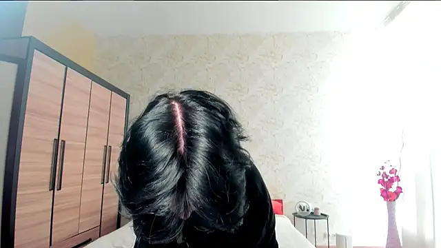 JulisSweet online show from 02-10-25, 07:36