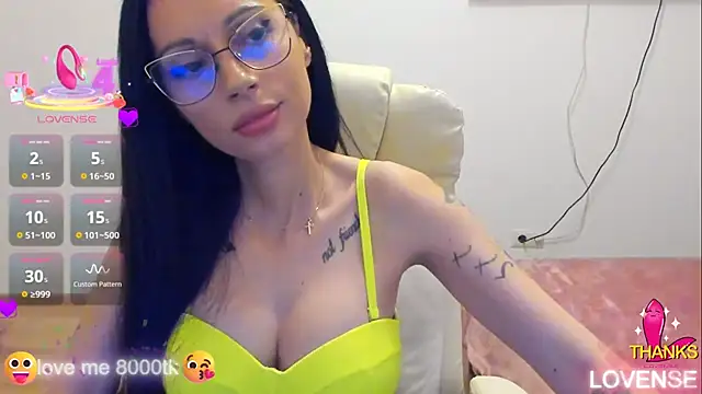 kissnicol32 online show from 11-21-25, 05:44