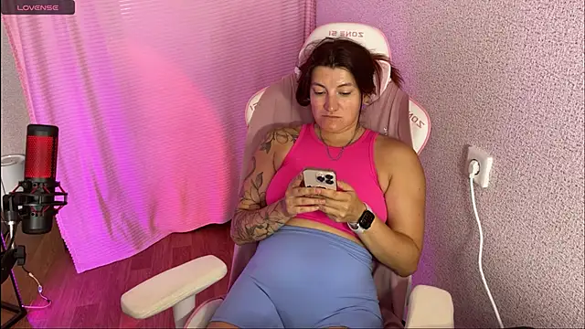 Katrin  kiss online show from 09-24-25, 09:12