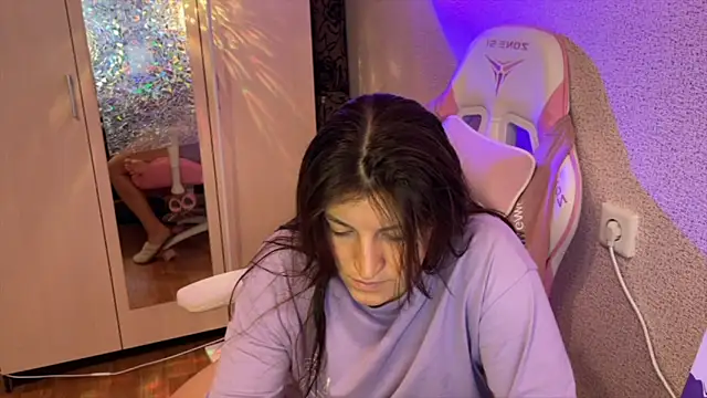 Katrin  kiss online show from 04-19-26, 01:32