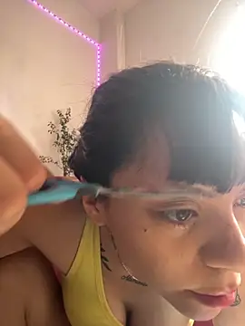 melisabunnny online show from 11-12-25, 12:05