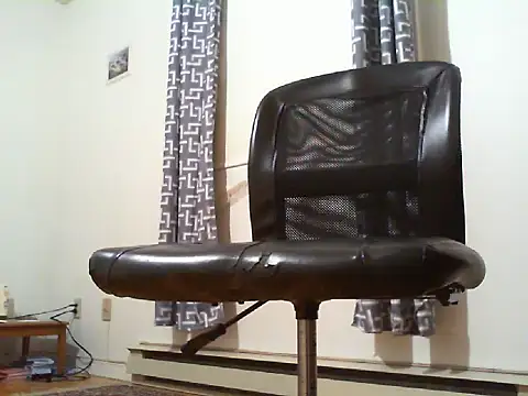 Snapshot of bubbleishus33 chatting on 11-09-25, 04:22 bubbleishus33 online show from 11-09-25, 04:22