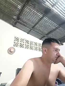 Snapshot of walwan85 chatting on 11-05-25, 08:36 walwan85 online show from 11-05-25, 08:36