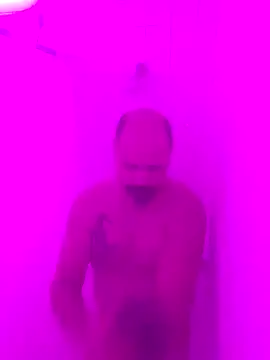 KrazyLegz online show from 12-04-24, 02:20