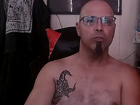 KrazyLegz online show from 09-14-25, 05:56