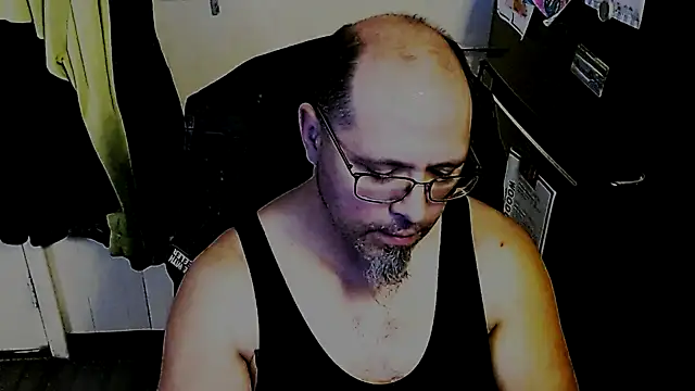 KrazyLegz online show from 11-22-25, 05:12