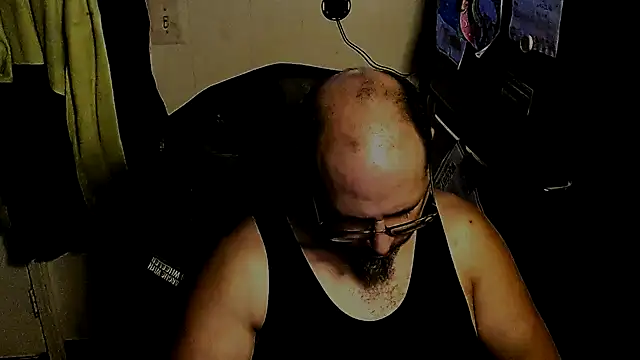 KrazyLegz online show from 11-27-25, 03:08