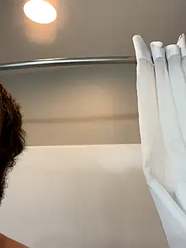 bigJohnson223 online show from 10-21-25, 02:56