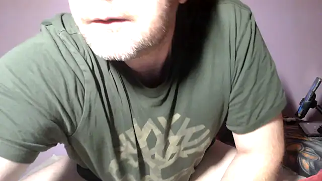 Snapshot of hairy_orbite chatting on 01-17-26, 07:24 hairy orbite online show from 01-17-26, 07:24