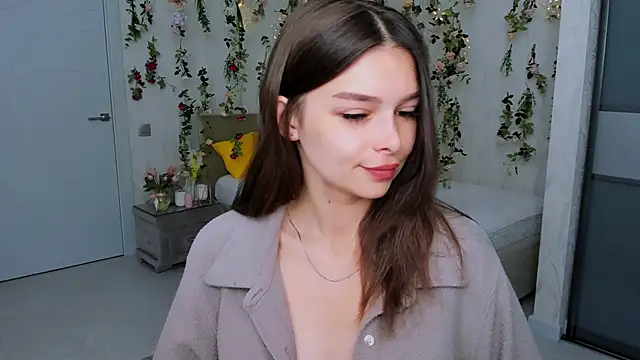 ContinentOfTranquility online show from 09-10-25, 01:05