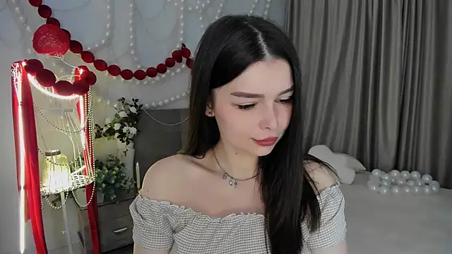 ContinentOfTranquility online show from 04-07-26, 01:06