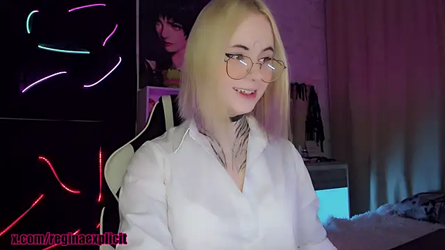 Snapshot of snake__bites chatting on 11-13-25, 09:58 snake bites online show from 11-13-25, 09:58