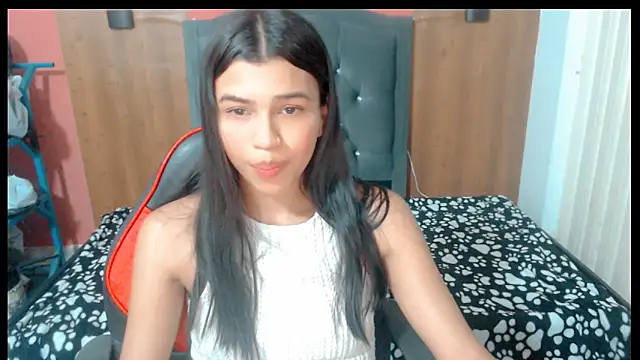 Snapshot of lyanamerry0 chatting on 10-02-25, 08:49 lyanamerry0 online show from 10-02-25, 08:49