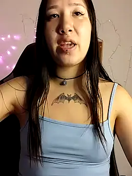 Japabaixinha online show from 12-14-24, 10:50