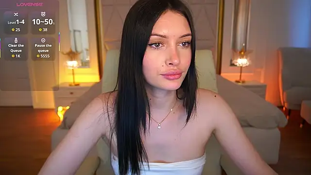 Snapshot of MilaSecrett chatting on 05-16-26, 01:10 MilaSecrett online show from 05-16-26, 01:10