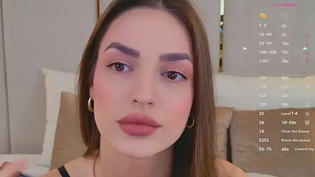 BellaHalles online show from 03-31-26, 06:14