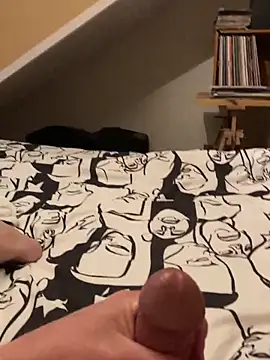 Snapshot of LivingLegend1978 chatting on 01-07-26, 03:03 LivingLegend1978 online show from 01-07-26, 03:03