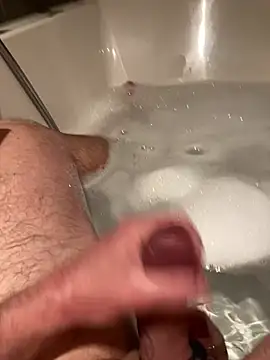 Snapshot of LivingLegend1978 chatting on 02-19-26, 05:53 LivingLegend1978 online show from 02-19-26, 05:53