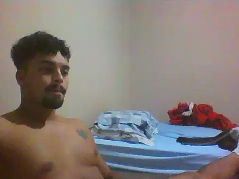 Snapshot of Xcumshot33 chatting on 02-10-26, 02:59 Xcumshot33 online show from 02-10-26, 02:59