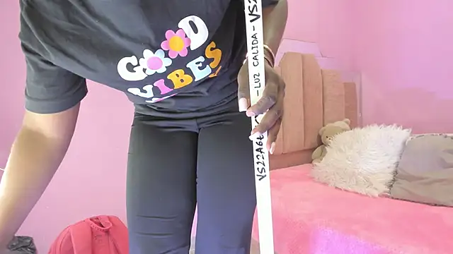 LoveQueen2 online show from 09-17-25, 12:07