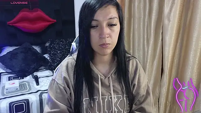 Majuu   online show from 12-17-25, 11:49