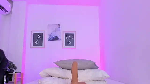 emelie 89 online show from 03-14-25, 03:58