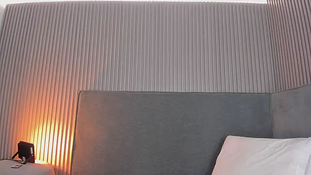 emelie 89 online show from 11-22-25, 12:59