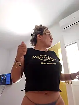 Afroditecash online show from 05-19-26, 02:56
