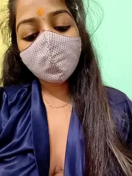 Snapshot of Monalisa_Singh chatting on 12-12-24, 08:14 Monalisa Singh online show from 12-12-24, 08:14