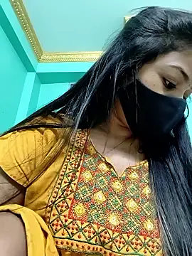 Snapshot of Monalisa_Singh chatting on 10-24-25, 08:33 Monalisa Singh online show from 10-24-25, 08:33