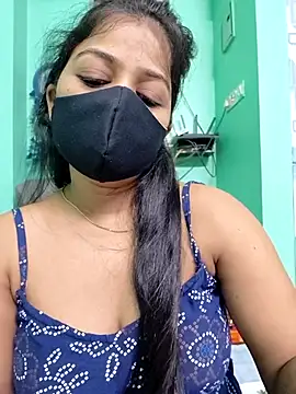 Snapshot of Monalisa_Singh chatting on 04-26-26, 05:21 Monalisa Singh online show from 04-26-26, 05:21