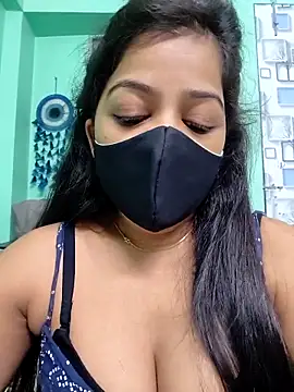 Snapshot of Monalisa_Singh chatting on 05-04-26, 06:26 Monalisa Singh online show from 05-04-26, 06:26