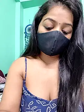 Snapshot of Monalisa_Singh chatting on 05-05-26, 05:21 Monalisa Singh online show from 05-05-26, 05:21