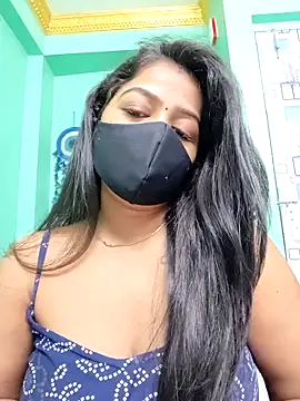 Snapshot of Monalisa_Singh chatting on 05-06-26, 06:46 Monalisa Singh online show from 05-06-26, 06:46