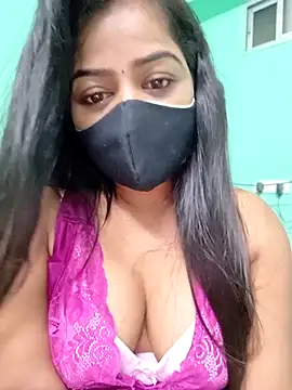 Snapshot of Monalisa_Singh chatting on 07-01-26, 04:40 Monalisa Singh online show from 07-01-26, 04:40