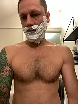 Yourhotboy 42 online show from 02-25-25, 09:13