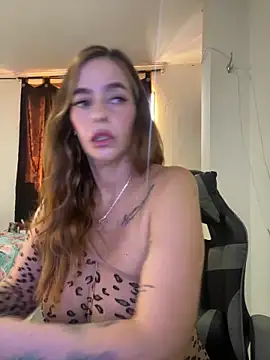 Snapshot of Alessandra_Schmoll chatting on 05-26-26, 03:30 Alessandra Schmoll online show from 05-26-26, 03:30